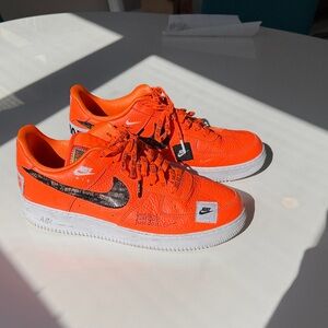 Nike Just Do It. Air Force 1 Low Bright Orange with Black Swoosh-Mint Condition